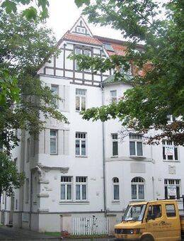 Schön & ruhig unterm Dach wohnen. - Zwickau