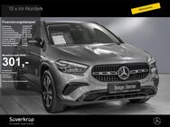 Mercedes GLA 200, NIGHT PROGRESSIVE SPUR, Jahr 2023 - Kiel