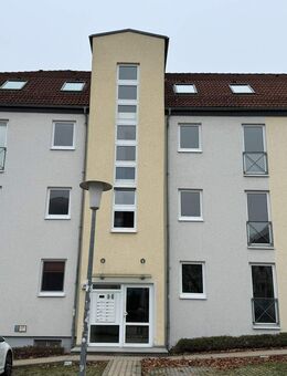 Citynah mit Wohlfühlfaktor - renovierte 2-Raum-Wohnung mit Balkon - Freiberg