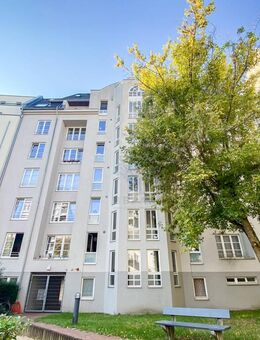 HELLE 3-ZIMMER-WOHNUNG IM 6.OG MIT SÜDBALKON & AUFZUG IN BERLIN-STEGLITZ I PROVISIONSFREI! - Berlin