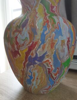 Sehr schöne,mit Acryl Pouring bemalte Vase. - Sulz (Neckar)