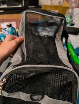 Leichter und atmungsaktiver Rucksack für Haustiere - Stralsund