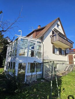 Plüderhausen: Ursprüngliches Zweifamilienhaus mit großem Garten und sehr guter Lage - Plüderhausen