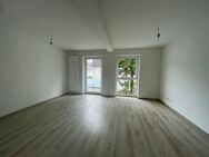 *** modernisierte 3 Zimmer Wohnung mit großem Balkon *** - Essen