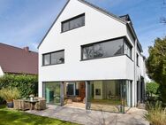 Flexibles Raumwunder: Architektenhaus von 2018 mit Südausrichtung - München