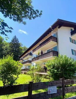 Alpenzeit für Herz & Seele - Charmante 2,5-Zimmer-Wohnung mit 2 Balkonen & Seeblick in Bad Wiessee - Bad Wiessee