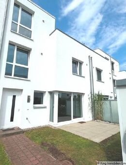 ***STADTHAUS statt WOHNUNG*** 4 Zimmer, ca. 115 m², 2x Terrasse in QUICKBORN, inkl. PKW-Stellplatz - Quickborn (Landkreis Pinneberg)