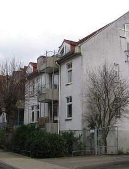 M 17 Vegesack -zentrale Lage -2 Zimmerwohnung im 1. Obergeschoss mit einem Balkon- - Bremen
