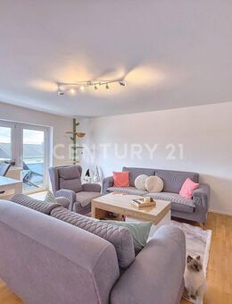 Zuhause mit XL-Potential: Modernisierte Wohnung + DG + Stellplatz - Ampfing