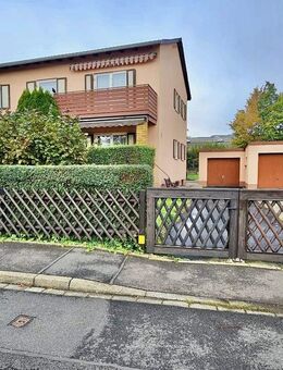 RESERVIERT Zweifamilienhaus, Wohnen & Investieren in Giebelstadt - TOP LAGE - nähe "Bavaria Yacht" - Giebelstadt