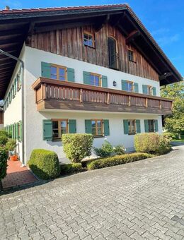 Wohnen wo andere Urlaub machen ! Exklusive 4 Zimmer Wohnung am Naturschutzgebiet - Ebersberg