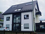 *RESERVIERT* 3 Zimmer 84 qm² Terrasse Carport modern barrierefrei zentral Einbauküche - Wiehl
