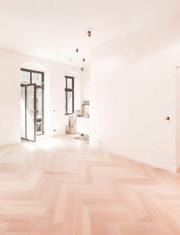 Altbaucharme trifft modernes Wohngefühl -Erstbezug nach Sanierung - Berlin