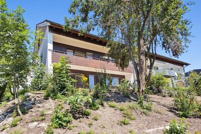 Provisionsfrei - Familienfreundliche DHH in Hanglage mit Weitblick sowie Süd-Terrasse & Balkon