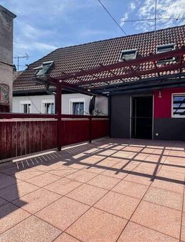 Ihr neues Zuhause in Zentbechhofen - 4 Zimmer & sonnige Terrasse - Höchstadt (Aisch)