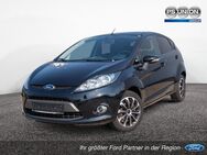 Ford Fiesta, 1.2 5 Champions Edition, Jahr 2012 - Halle (Saale)