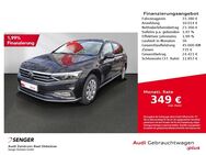 VW Passat Variant, 2.0 TDi Elegance, Jahr 2023 - Bad Oldesloe