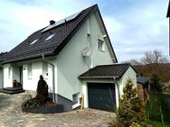 TOP-GELEGENHEIT! Wunderschönes und neuwertiges Einfamilienhaus mit Einliegerwohnung in ruhiger Lage - Kirn