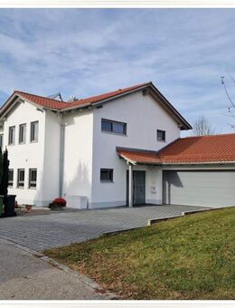Geräumiges neuwertiges Einfamilienhaus in herrlich ruhiger Lage der Gemeinde Steinhöring - Steinhöring