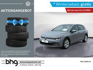 VW Golf, 1.5 TSI Life schwenkbar, Jahr 2024 - Mössingen