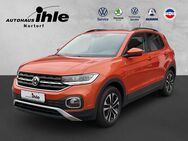 VW T-Cross, 1.0 TSI Life United, Jahr 2020 - Nortorf (Landkreis Rendsburg-Eckernförde)