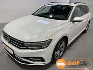 VW Passat Variant 2.0 TDI DSG R-Line Leder LED ACC Virtual - Norderstedt