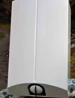 GEBE MEINE LEIDENSCHAFT AUF - WARMWASSER AUFBEREITER NEUWERTIG - STIEBEL ELTRON M.A. ZUBEHÖR - Herscheid