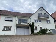 Eisingen - Doppelhaus mit 3 Wohneinheiten und viel Ausbaureserve ! - Eisingen (Baden-Württemberg)