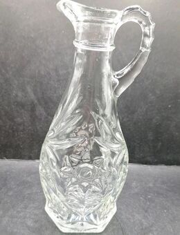 Glasvase Glasflasche Glas Krug Vase 16cm hoch unten 6cm, Henkel verziert Flasche - Essen