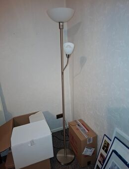 Stehlampe - Duisburg