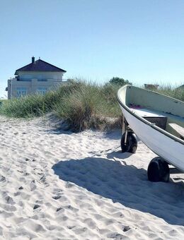 Villa/Haus in weiß/blau .1Reihe in 24217 Schönberg Ostsee - Schönberg (Holstein)