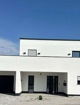 Erstbezug: Moderne Obergeschosswohnung mit gehobenem Standard, inkl. hochwertiger EBK - Holzappel