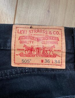 VINTAGE LEVI'S 505 Herren Jeans schwarz W36 L34 Bund:49cm Länge:115cm LEVIS - Wolfratshausen