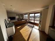 Perfekt geschnittene 4-Zimmer-Penthouse Wohnung mit 107 m2 Wohnfläche und 82 m2 Dachterrasse, Einbauküche und luxuriösem Bad - Amberg