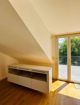 GEPFLEGTE 3-ZIMMER-DACHGESCHOSSWOHNUNG IM HEILBRONNER OSTEN - Heilbronn