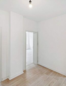 Helle 2-Zimmer Wohnung mit Einbauküche in Essen-Werden - Nähe Folkwang Uni - WG möglich - Essen