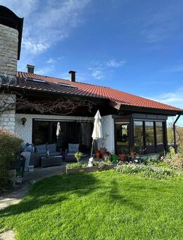 Großes Einfamilienhaus mit weiteren möglichen Wohneinheiten. Weitblick & Ruhe für die ganze Familie - Heiningen (Baden-Württemberg)