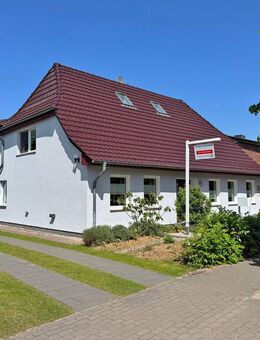 Leben an der Ostsee - großzügige Wohneinheit mit Kamin und Gartenanteil - Dierhagen (Ostseebad)