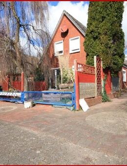 * Sackgassenlage * ruhige Lage * Garage * Carport * Terrasse * Garten * unbebauter Weitblick * - Bunde