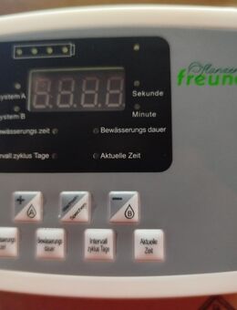 Automatische Solarpumpe-Bewässerungssytem - Neubrandenburg