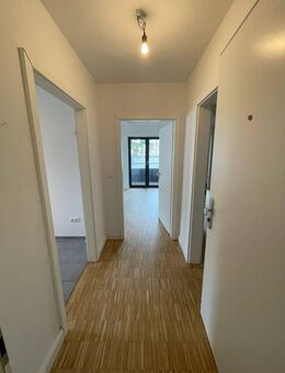 Bitte unsere Fragen beachten! Elmshorn - zentrale 2 Zimmer Wohnung - Elmshorn