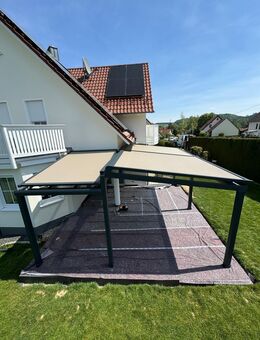 Moderne Aluminiumzäune, Schmiedezäune und Terrassenüberdachungen - Rehling
