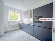 IMMOBERLIN.DE - Schöne grundsanierte Altbauwohnung mit Loggia nahe Ceciliengärten - Berlin