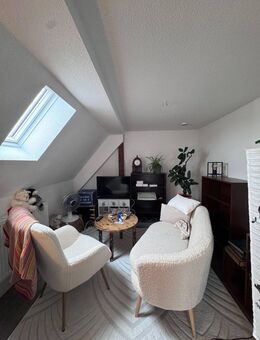 Großzügig geschnittene 1,5 Zimmer Wohnung - Schwarzenbach (Saale)