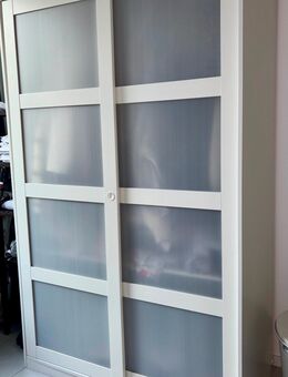 Kleiderschrank - Düsseldorf