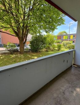 Freie 3-Zimmer-Wohnung mit Balkon und Stellplatz - Nürnberg