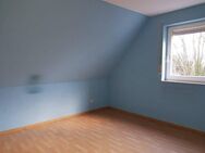 Gepflegte Obergeschosswohnung mit Balkon in zentraler Lage von Reken !!WBS ERFORDERLICH!! - Reken