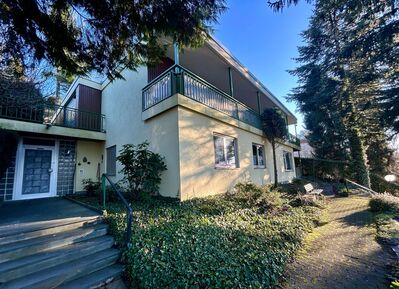 Exklusives 1-2 Familienhaus in Hösbach nahe Aschaffenburg mit traumhaftem Panoramablick