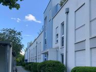 BITTE KONTAKT NUR PER MAIL München-Aubing: Großzügige 4-Zimmer-Wohnung mit Dachterrasse und Balkon - München