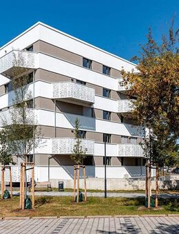 Balkon-Wohnung nach Westen | Einbauküche | Gäste-WC |Aufzug | Tiefgarage | Smart Home - Halle (Saale)